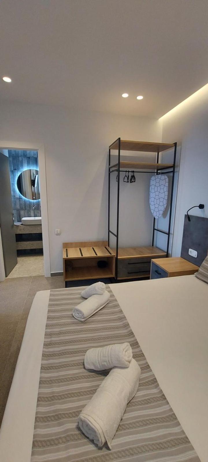 니키티 Enalia Luxury Living 아파트 외부 사진