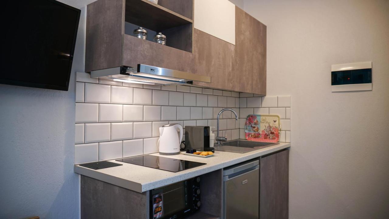 니키티 Enalia Luxury Living 아파트 외부 사진